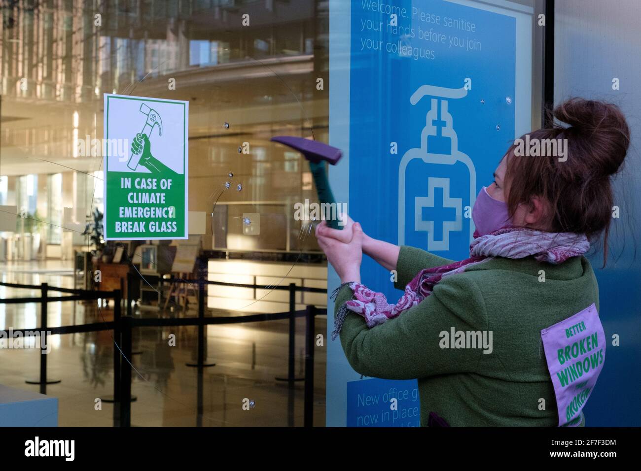 In Case Of Emergency Break Glass High Resolution Stock Photography And Images Alamy