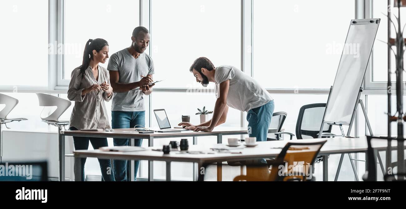 site header of Corporate business portraits of real life business