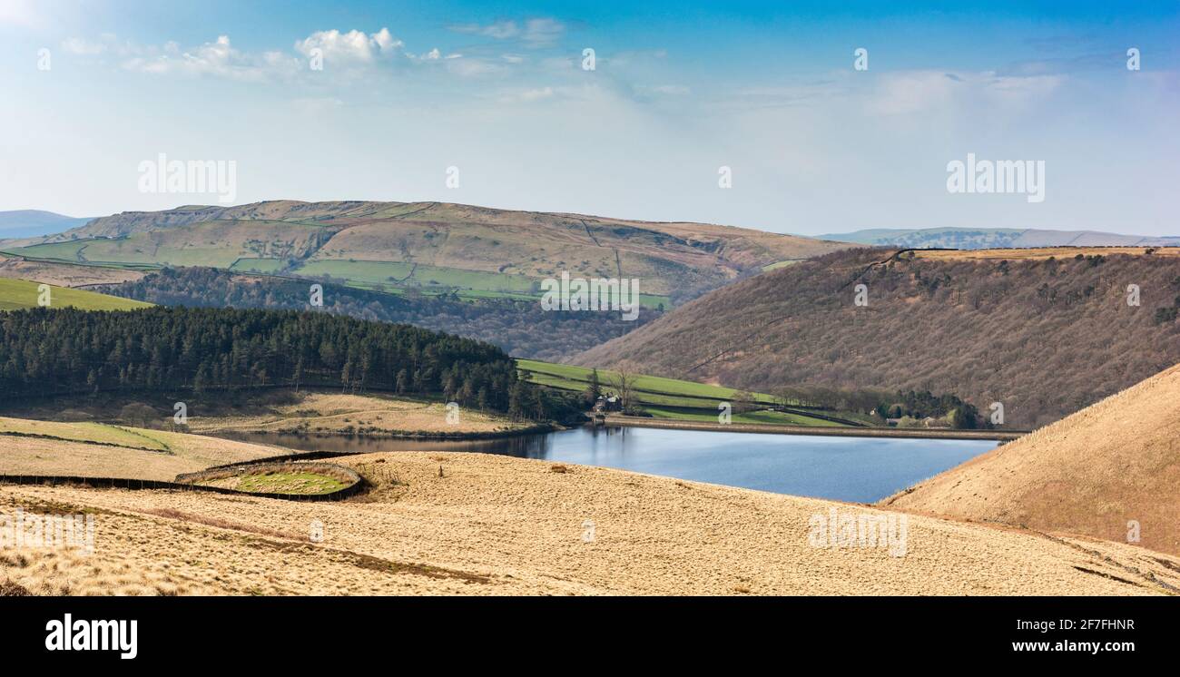 A view looking down to Kinder Reservoir. Peak District National Park, Derbyshire, UK Stock Photo