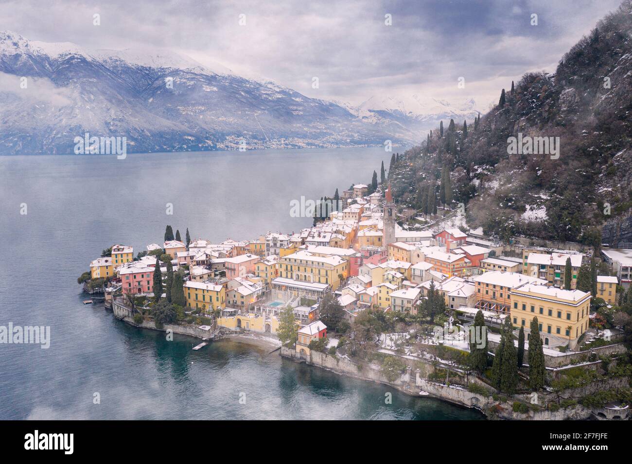Traditional houses of Varenna old town after a snowfall, Lake Como, Lecco province, Lombardy, Italian Lakes, Italy, Europe Stock Photo