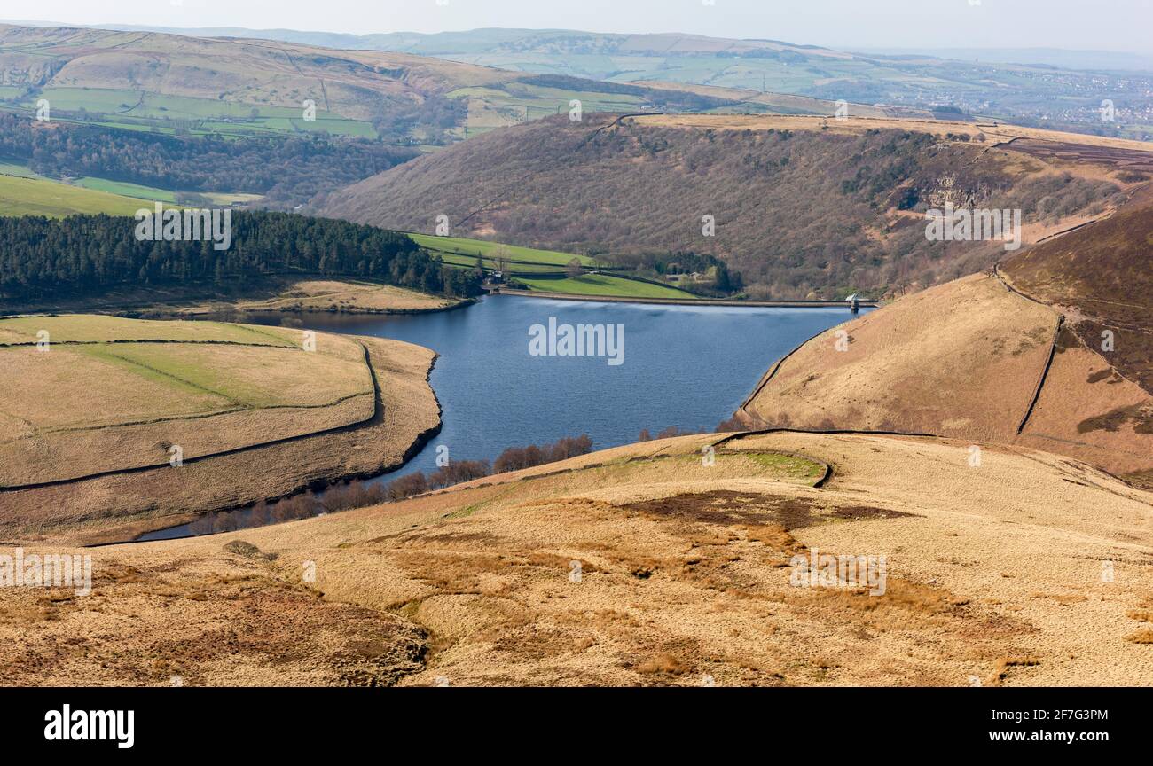A view looking down to Kinder Reservoir. Peak District National Park, Derbyshire, UK Stock Photo