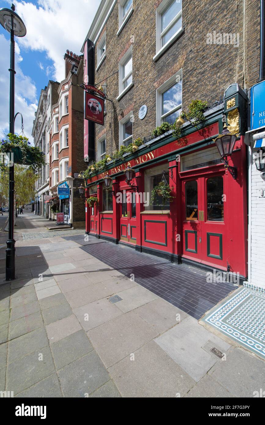 The Barley Mow pub in Dorset Street, Marylebone, London, England, UK