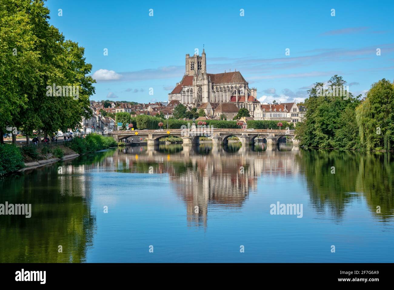 The Yonne river and the church of Auxerre in Burgundy, France Stock Photo