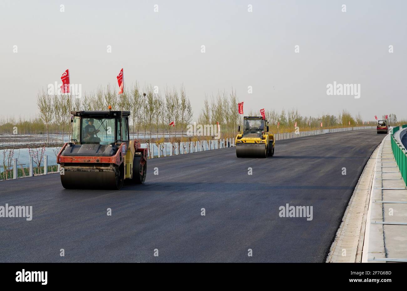 Shijiazhuang. 7th Apr, 2020. Photo taken on April 7, 2020 shows people working at the construction site of the Beijing-Dezhou expressway in north China's Hebei Province. The first phase of the expressway linking Beijing Daxing International Airport and Dezhou City in Hebei is expected to be put into operation in May 2021. Credit: Mu Yu/Xinhua/Alamy Live News Stock Photo