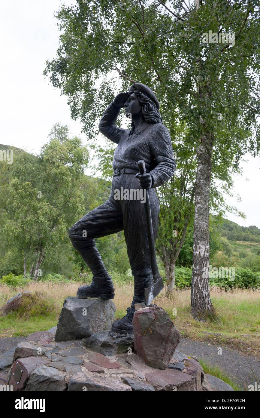 Statue named Salute to the Womens' Timber Corps (Lumber Jills) from WW2 by Malcolm Robertson at Queen Elizabeth Forest Park, nr Aberfoyle, Scotland Stock Photo