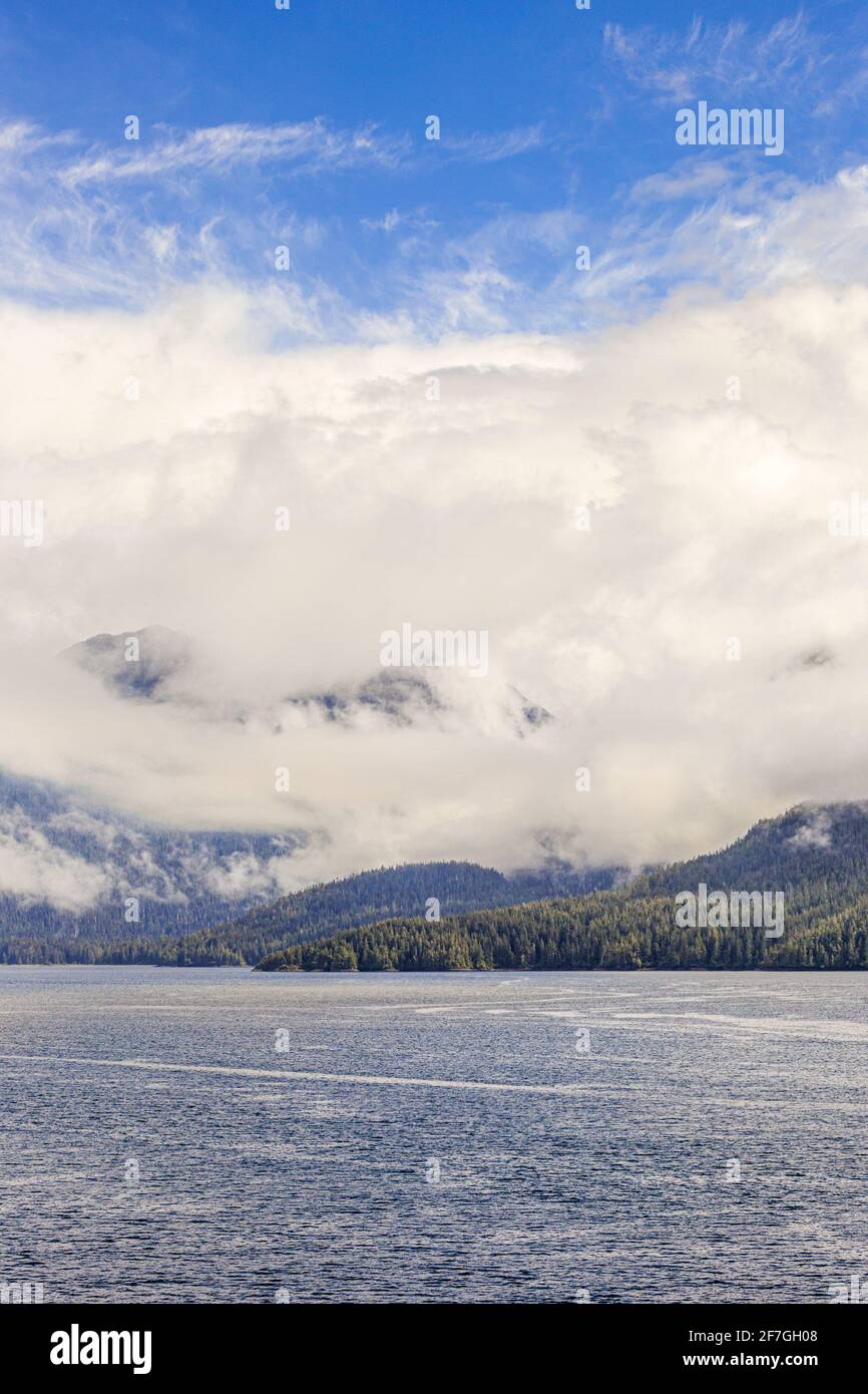 The Inside Passage nr Hanson Island at the northern end of Vancouver