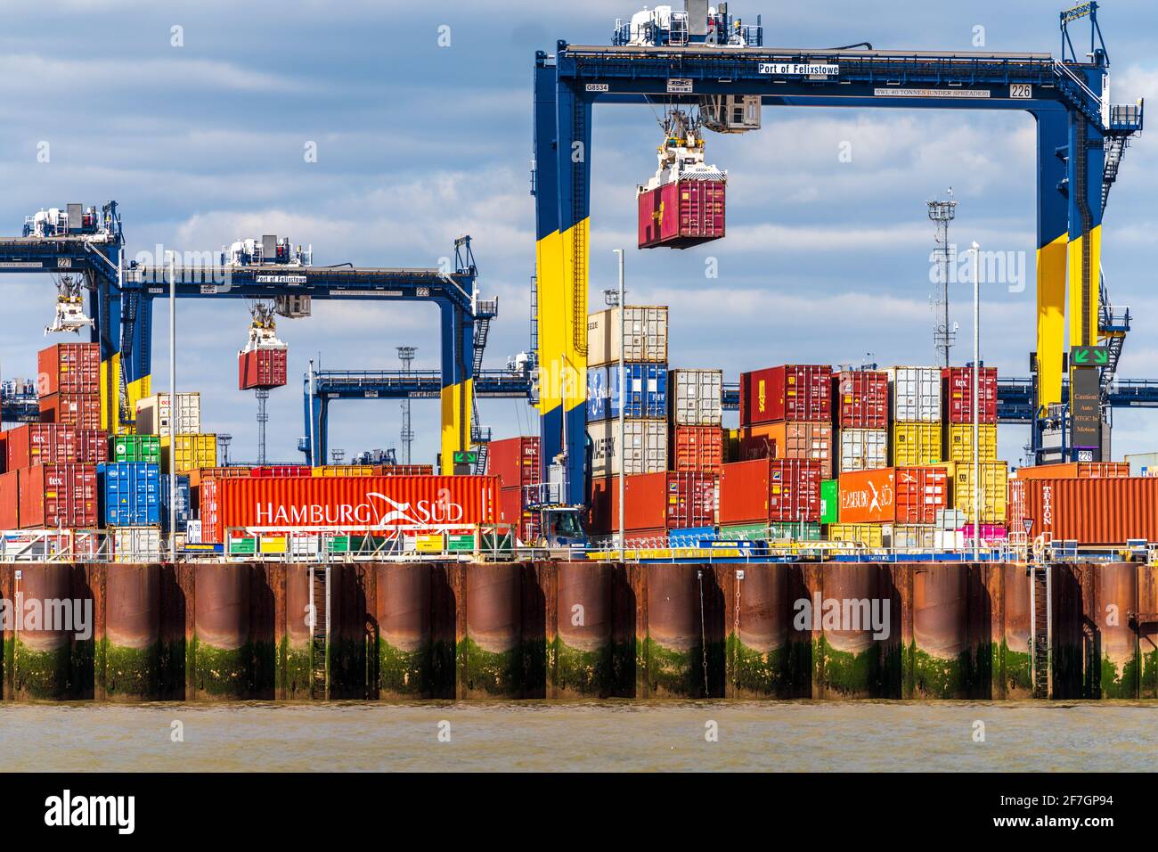 Small container hi-res stock photography and images - Alamy