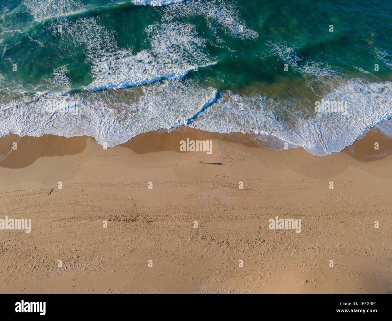 Waves angle of view hi-res stock photography and images - Alamy