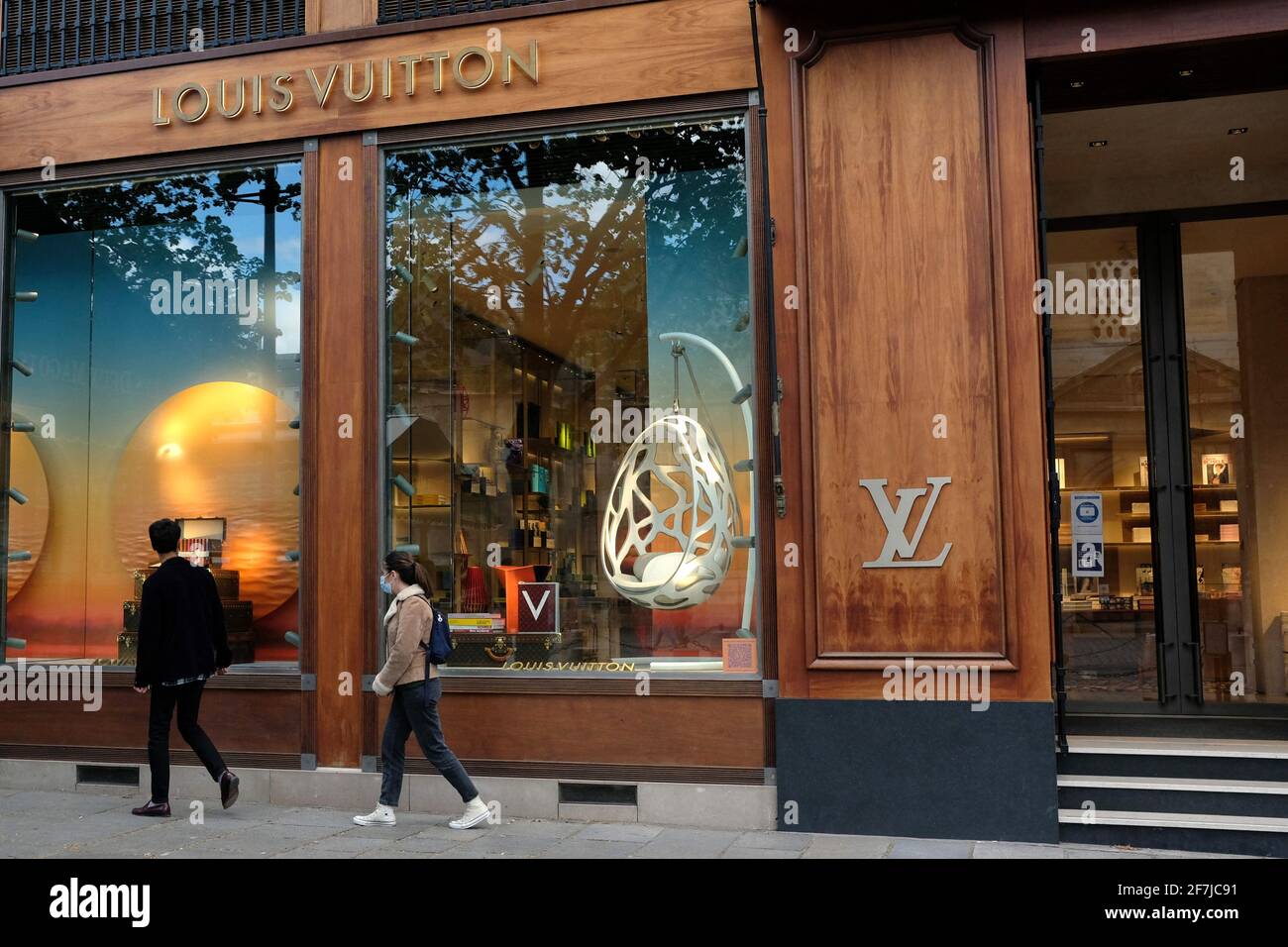 Louis Vuitton Shop Store in Paris, France Editorial Photo - Image of  ornament, chanel: 279283321