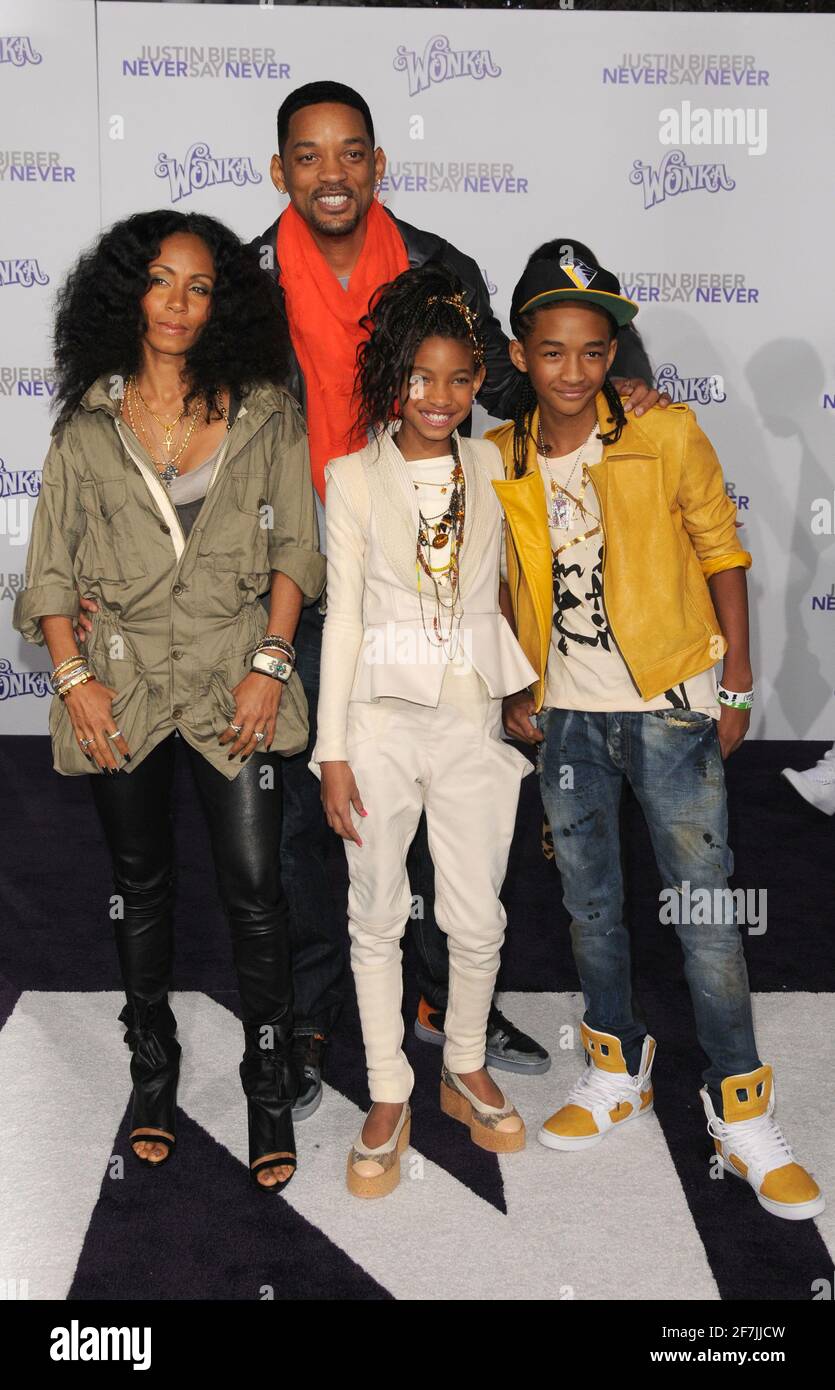 Willow Smith and older brother Jaden attend star-studded Louis