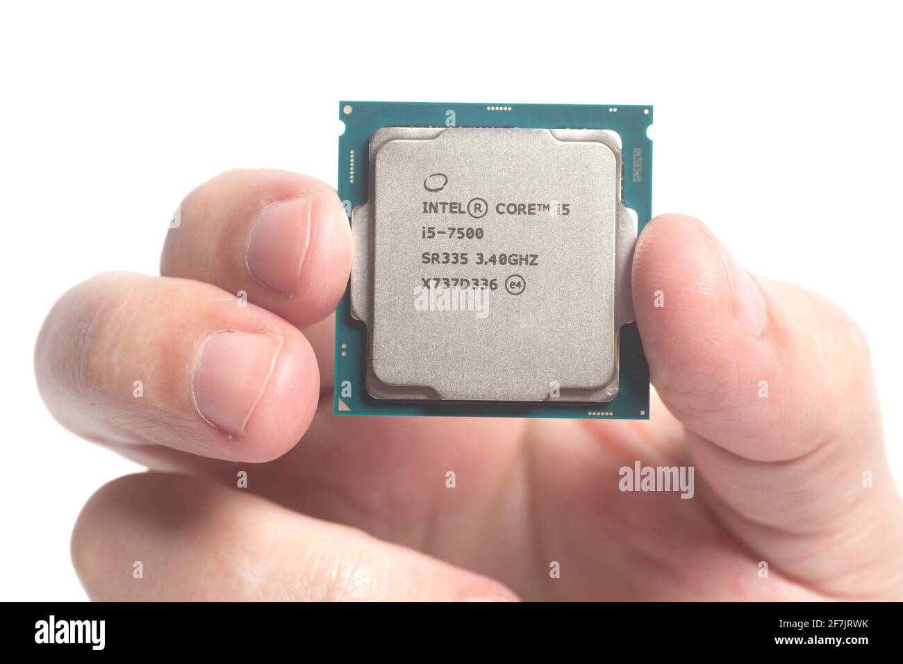 Moscow, Russia April 08,2021 INTEL Core i5 7500 CPU microchip male hand  holding Stock Photo - Alamy