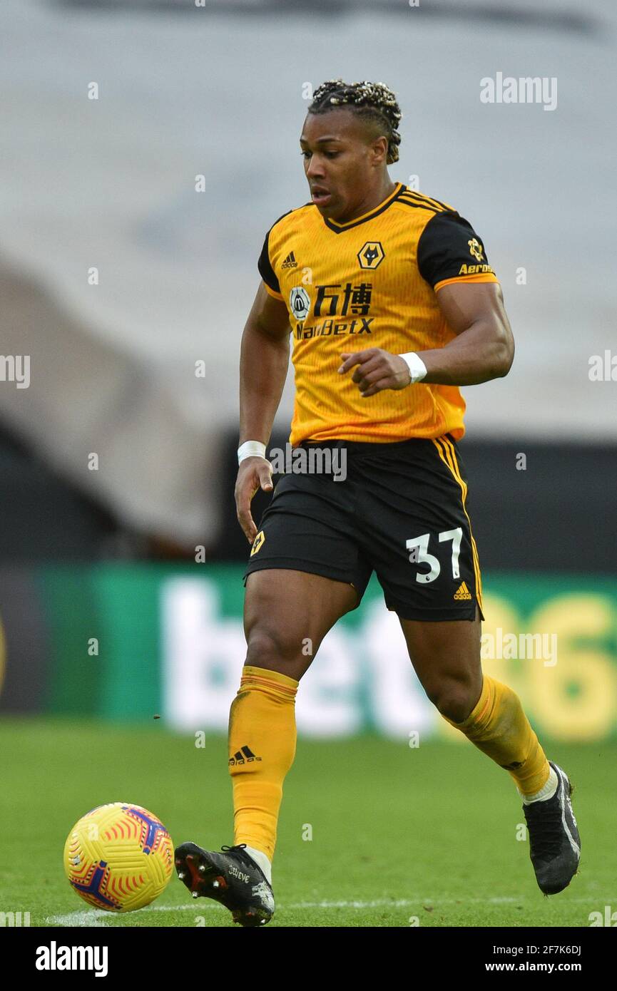Wolverhampton Wanderers アダマトラオレ37 ユニフォーム Adama Traore #37 of Wolverhampton Wanderers in action during