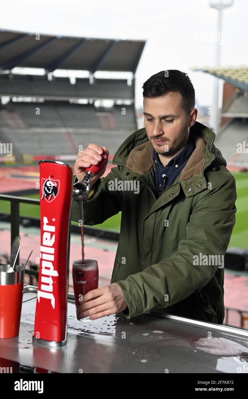 ATTENTION EDITORS - COVERAGE REQUESTED TO BELGA BY AB INBEV - EDITORIAL USE ONLY - Josse Peremans pours a special red Jupiler beer, at a press confere Stock Photo