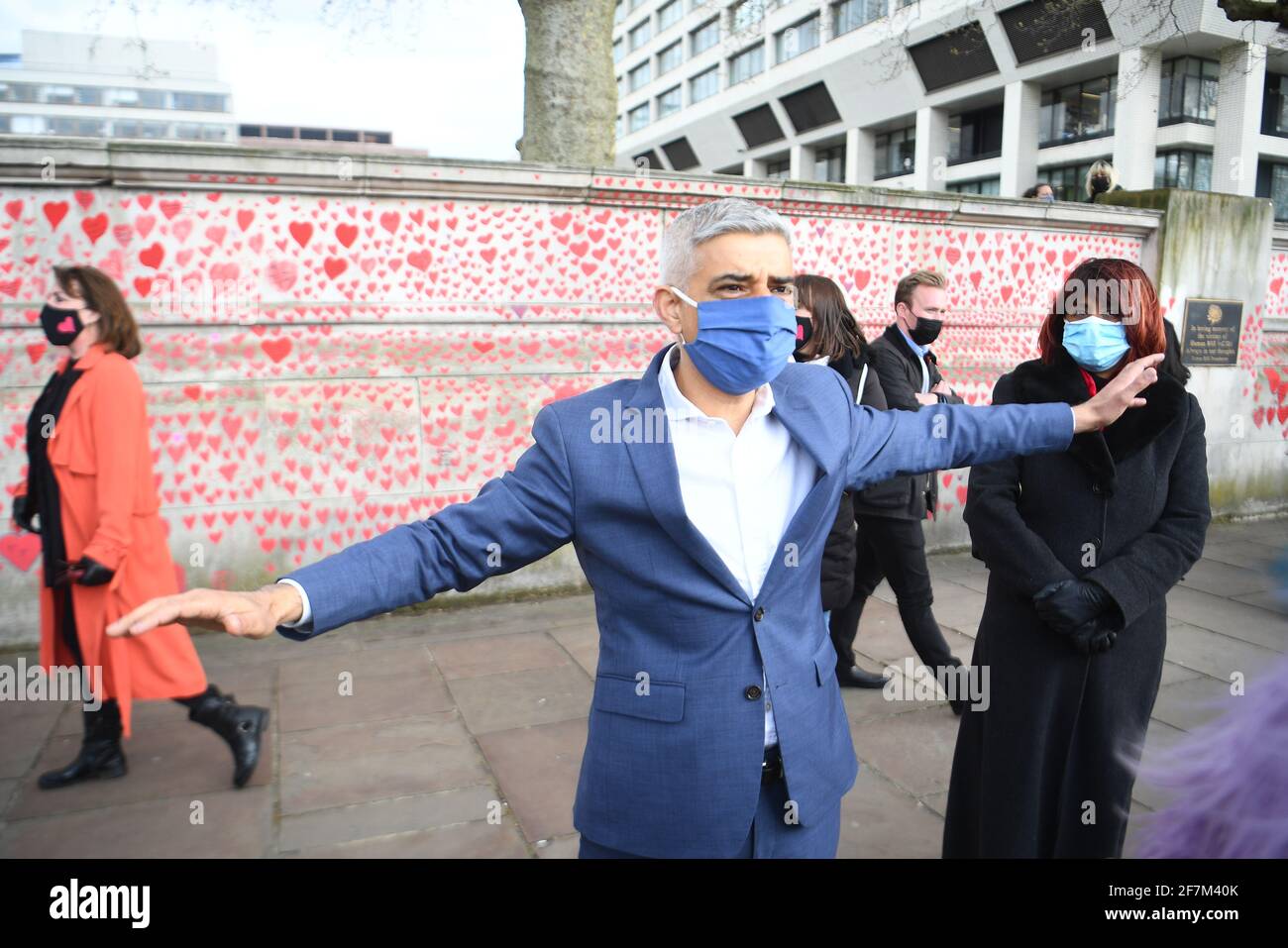 Mayor of London Sadiq Khan by the National Covid Memorial Wall on the Embankment in London to mark the completion of the painting of approximately 150,000 hearts onto the wall. Picture date: Thursday April 8, 2021. Stock Photo