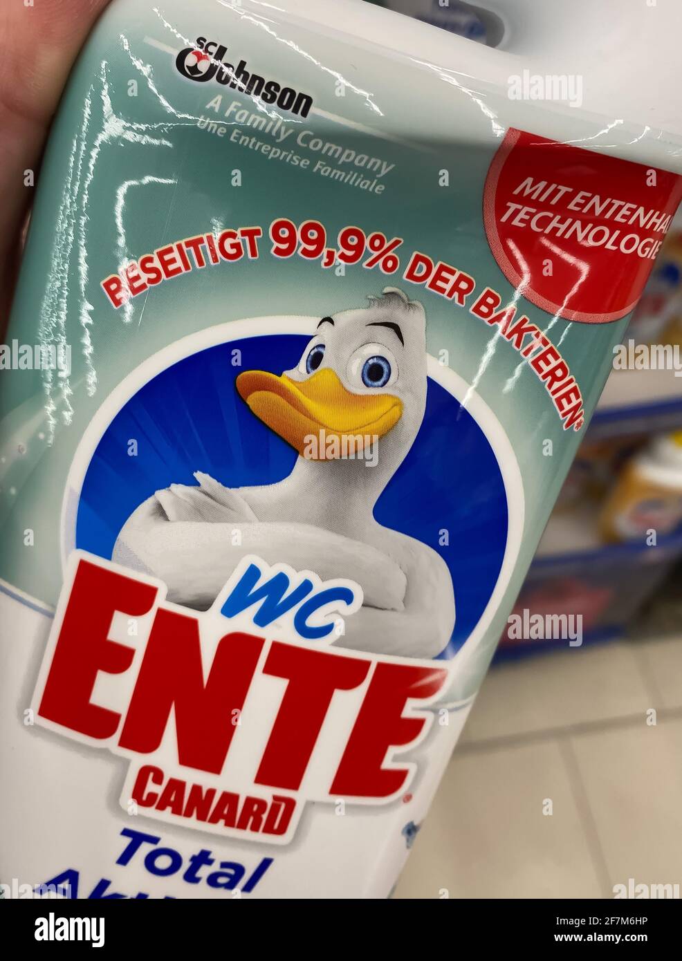 Toilet cleaner duck hires stock photography and images Alamy