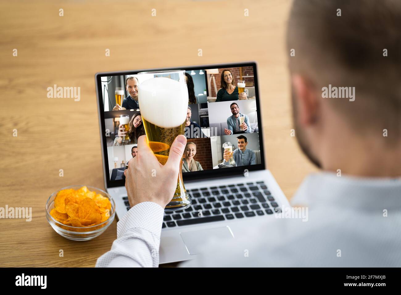 Beer drinking hi-res stock photography and images - Alamy