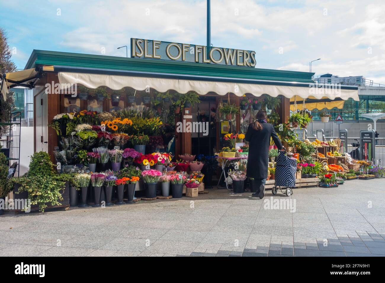 Isle of flowers hires stock photography and images Alamy