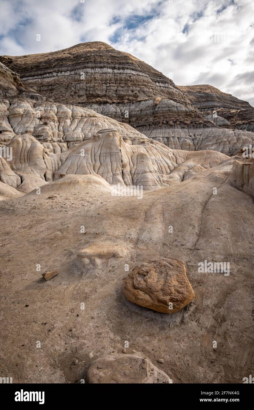 Drumheller Rocks Sedimentary rock drumheller hi-res stock photography and images - Alamy