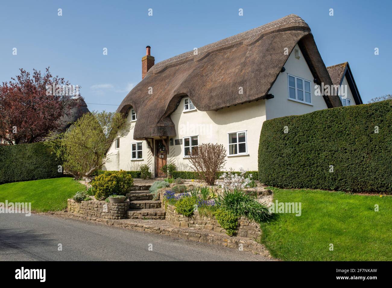 Thatched cottage in Great Comberton, Cotswolds, Wychavon district, Worcestershire, UK Stock Photo