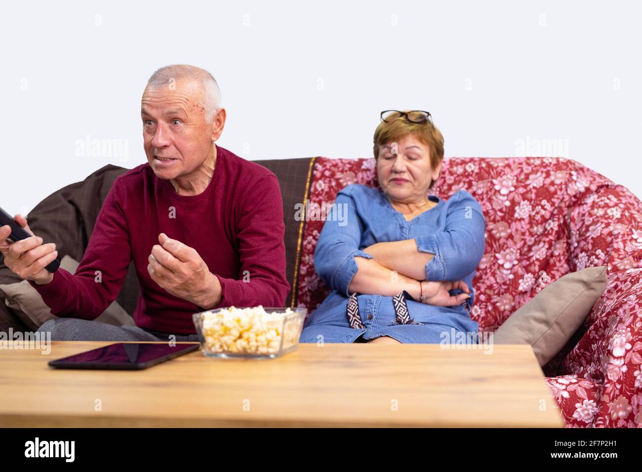 funny-old-man-watching