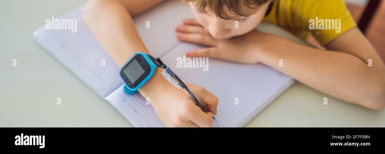 small boy smartwatch