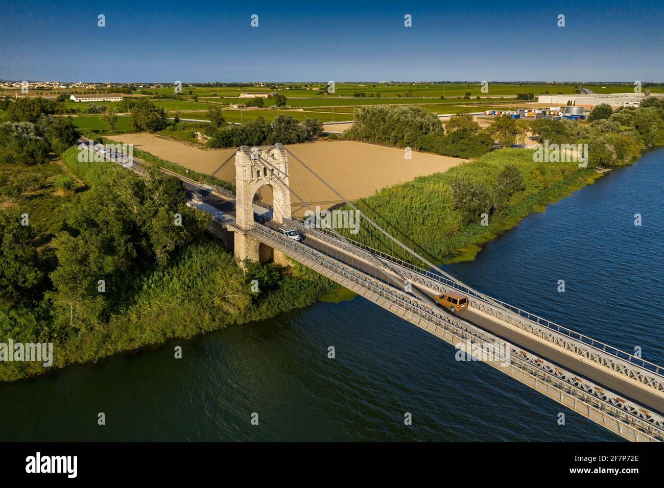 Aerial view of the Amposta bridge over the Ebro river (Tarragona province, Catalonia, Spain) ESP: Vista aérea del puente de Amposta sobre el río Ebro Stock Photo