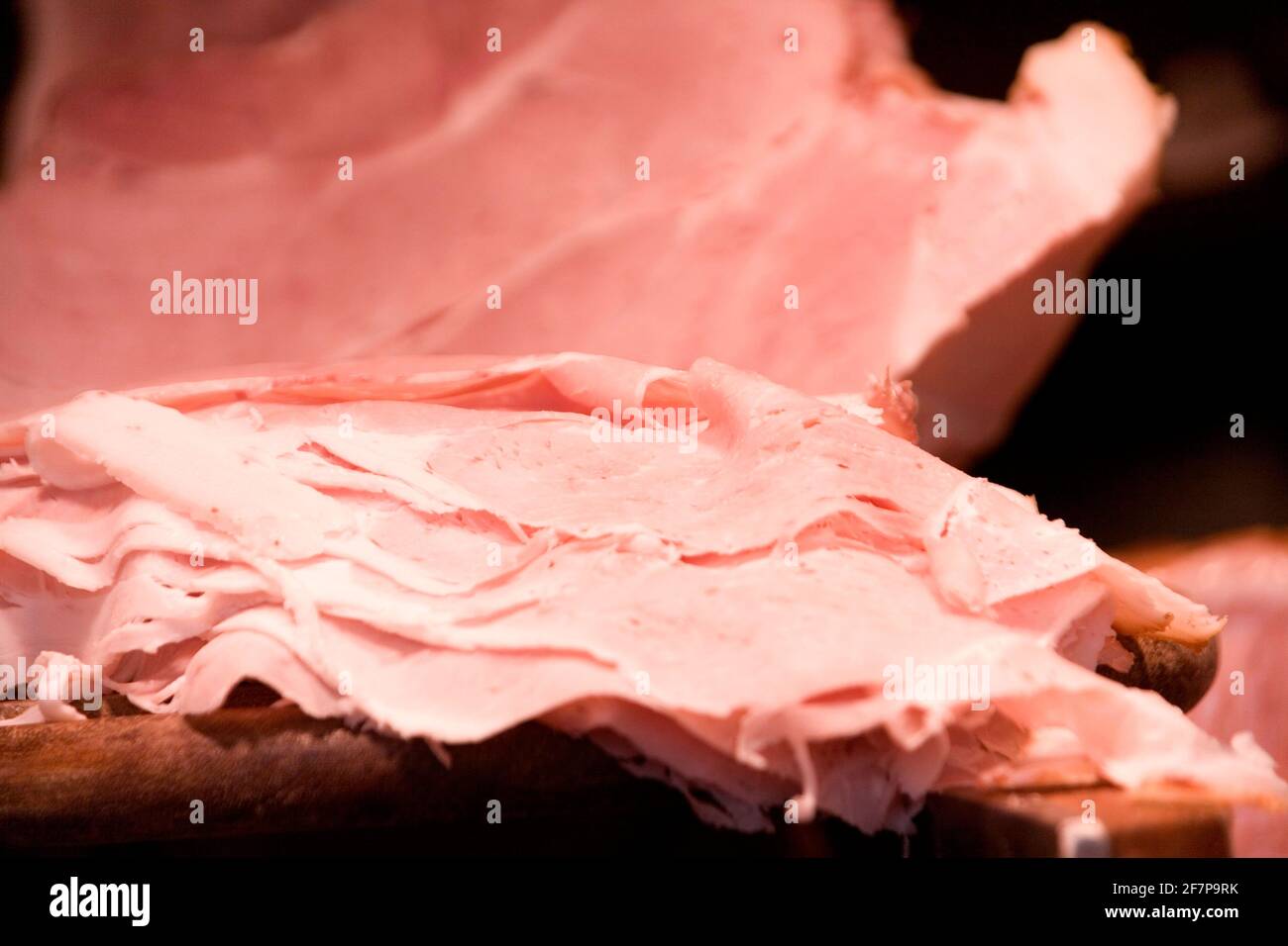 Cooked ham hi-res stock photography and images - Alamy