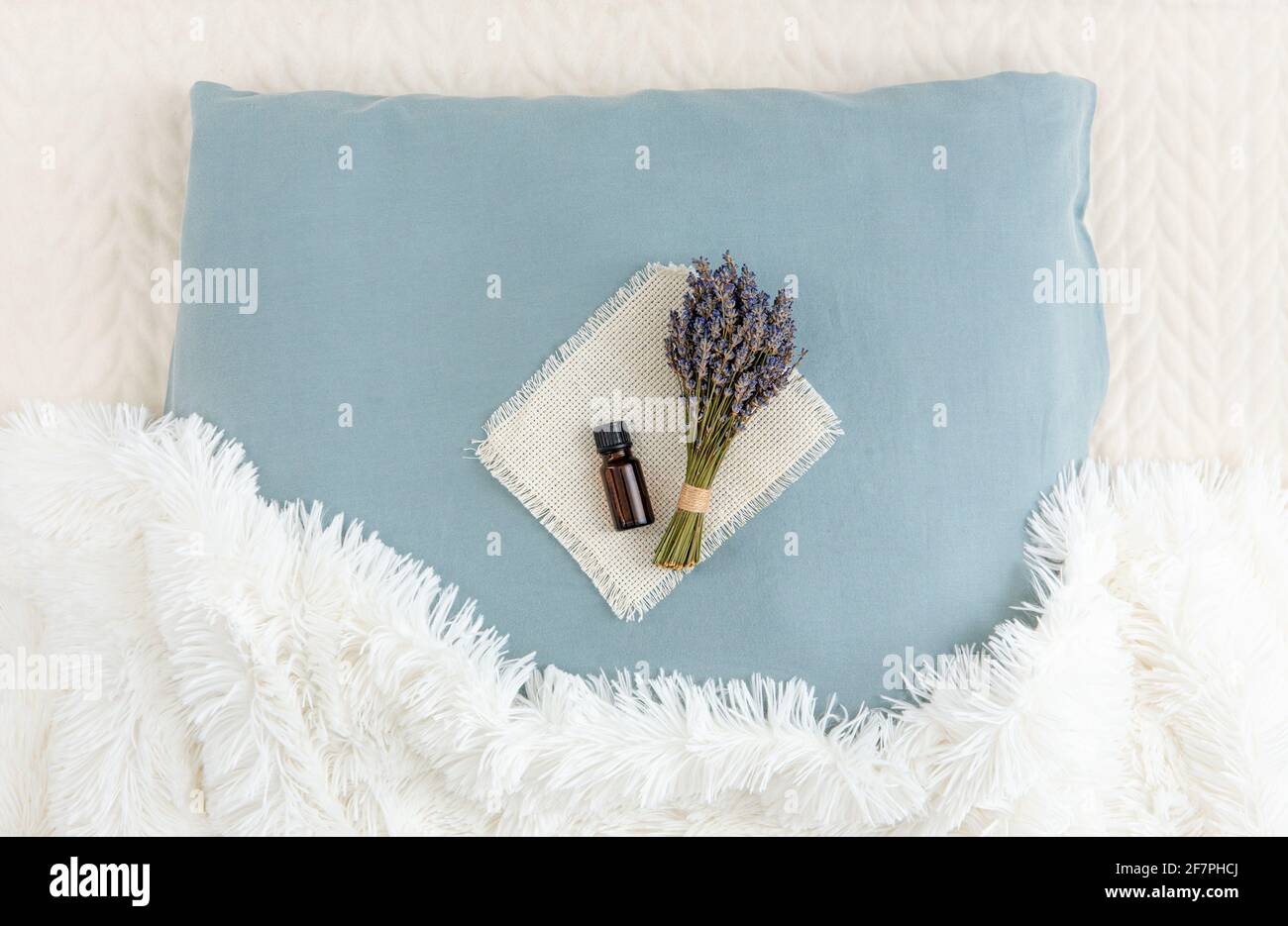 Sleep flower hires stock photography and images Alamy