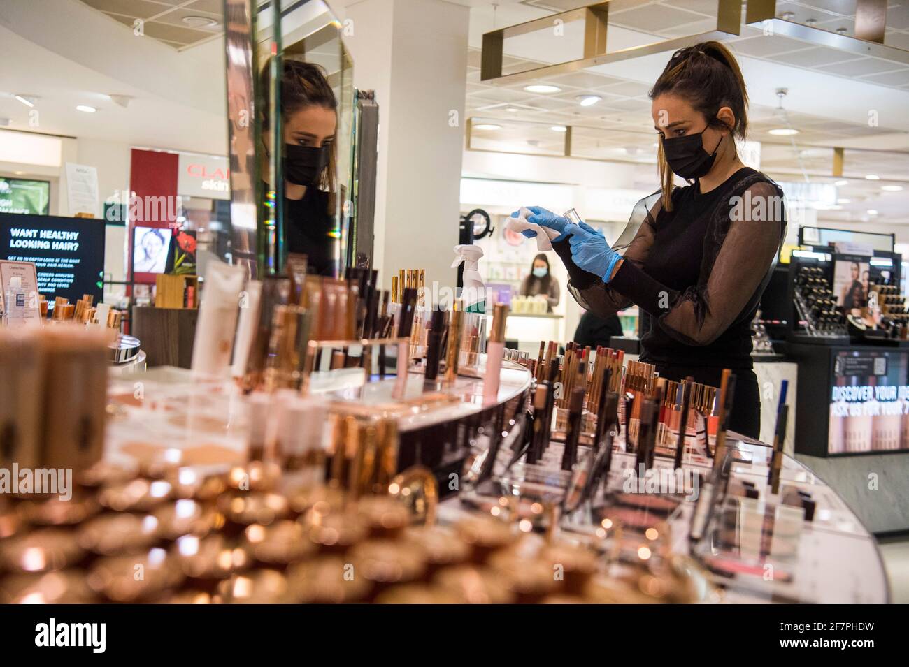 John lewis partner hires stock photography and images Alamy