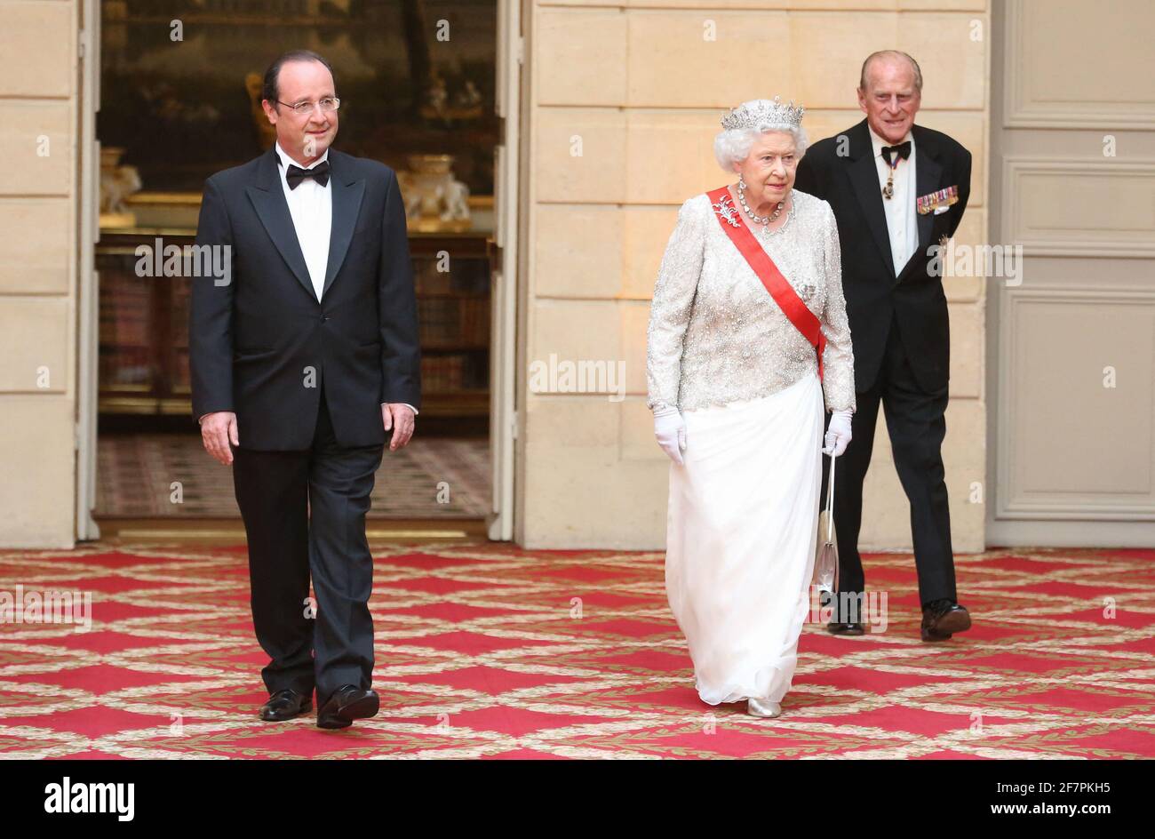 Buckingham Palace has announced Prince Philip, The Duke of Edinburgh, has passed away age 99 - FILE - French President Francois Hollande welcomes Britain's Queen Elizabeth II and her husband Prince Philip upon their arrival for a state dinner with world leaders at the Elysee presidential palace on June 6, 2014 in Paris, France, following an international D-Day commemoration ceremony on the beach of Ouistreham, Normandy, on marking the 70th anniversary of the World War II Allied landings in Normandy. Photo by Hamilton/Pool/ABACAPRESS./Alamy Live News Stock Photo