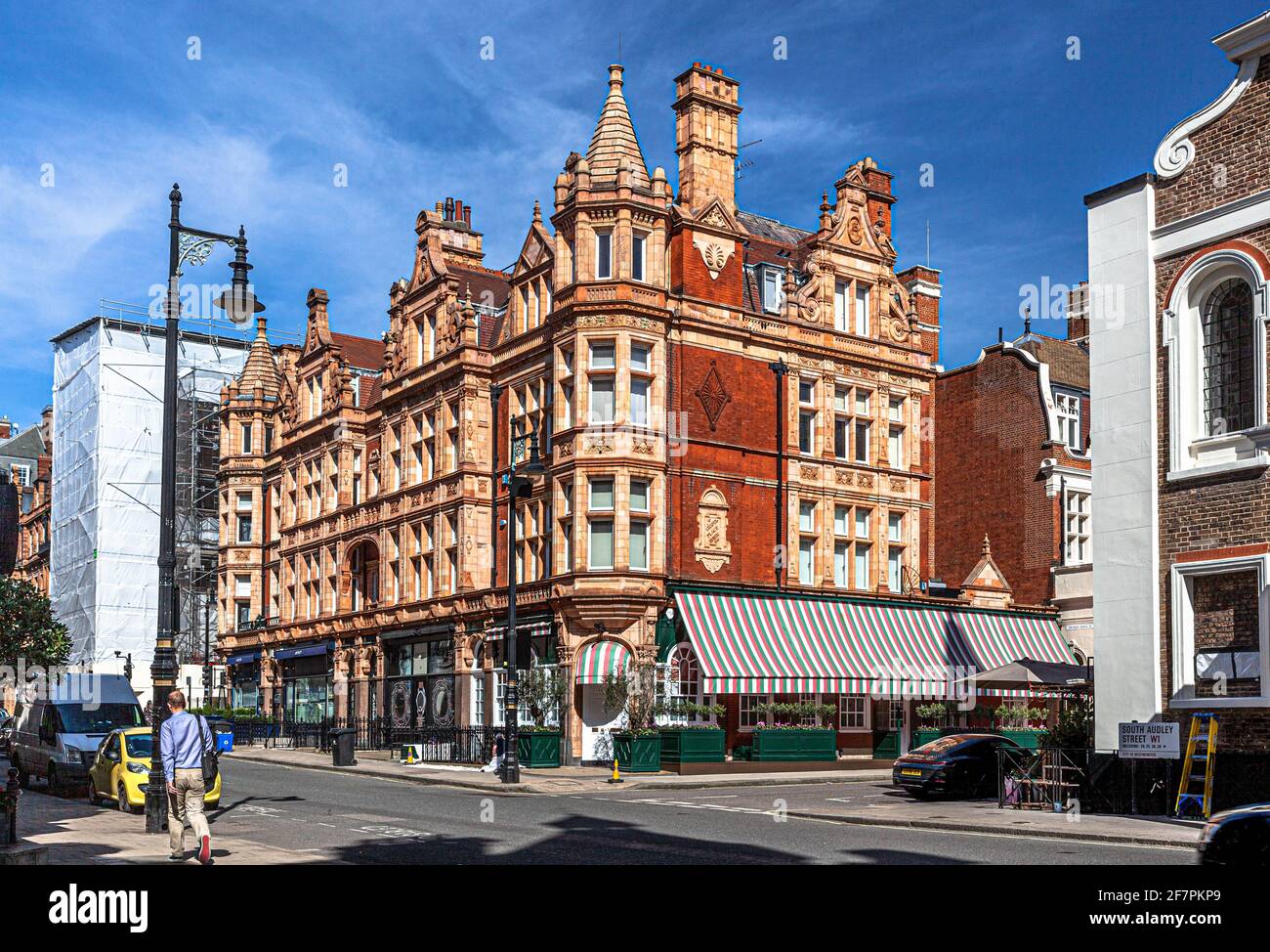Harry's bar south audley street hires stock photography and images Alamy