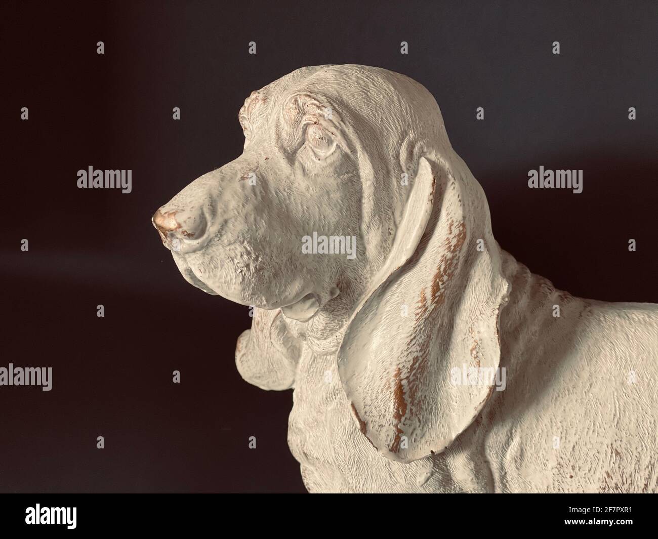 Basset hound Statue Stock Photo Alamy