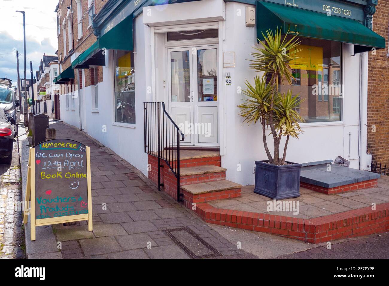 London, UK. 9th Apr, 2021. Lemon Tree bs road. Businesses and pubs