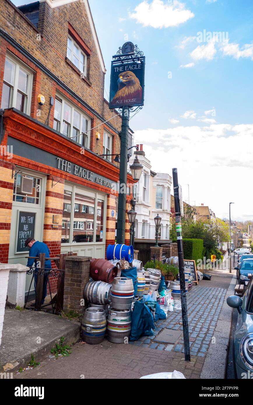 Eagle ale hires stock photography and images Alamy