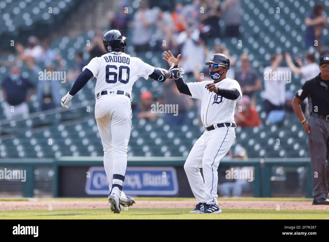 Detroit tigers first base coach hi-res stock photography and