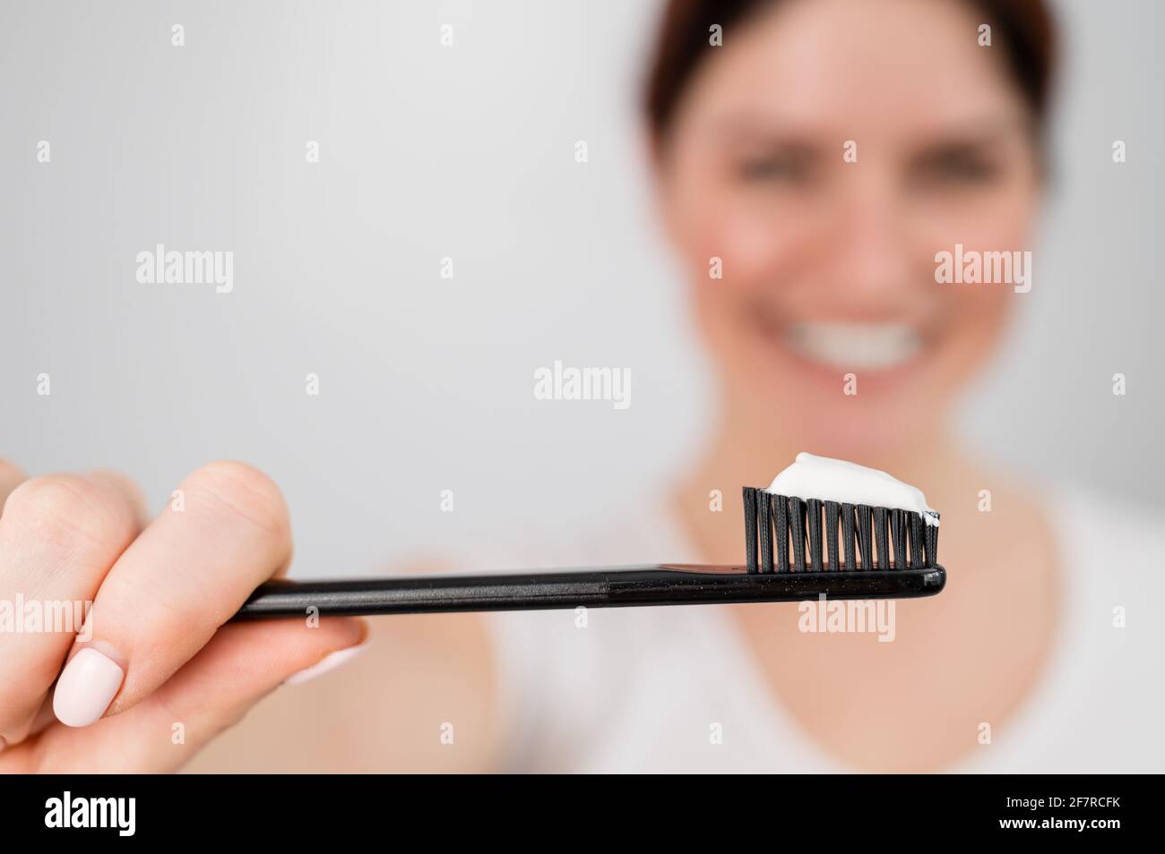 Perfect smile hi-res stock photography and images - Alamy