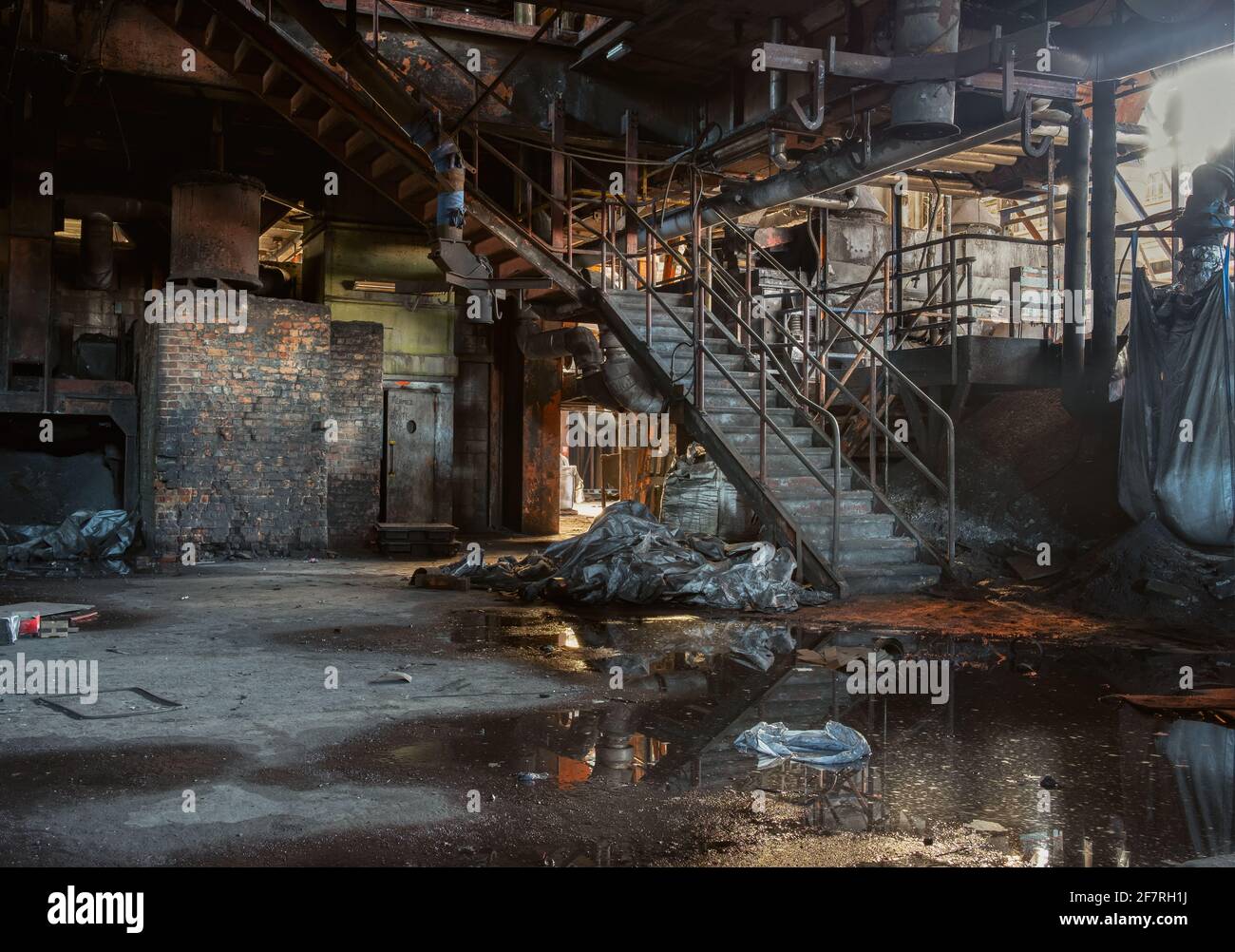 Industrial rusty stairs inside hi-res stock photography and images - Alamy