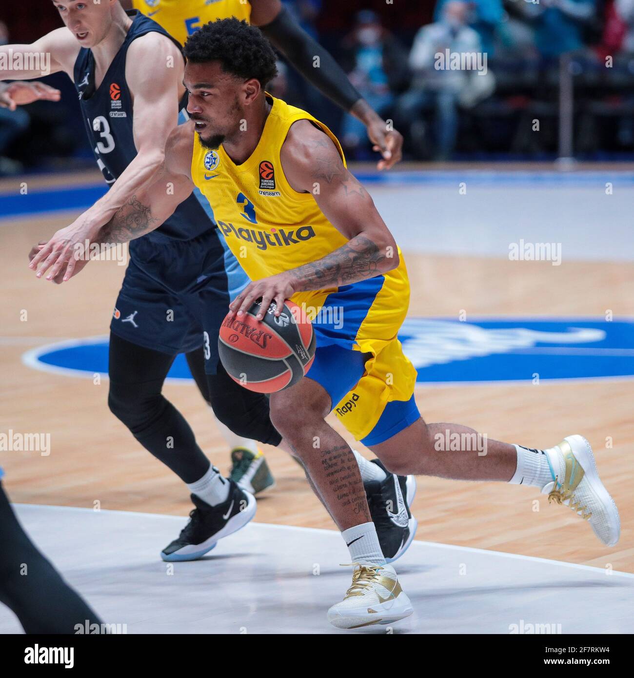 09-04-2021: Basketbal: BC Zenit Saint Petersburg v Maccabi Tel Aviv: Sint Petersburg SAINT PETERSBURG, RUSSIA - APRIL 9: Chris Jones of BC Maccabi Tel Stock Photo