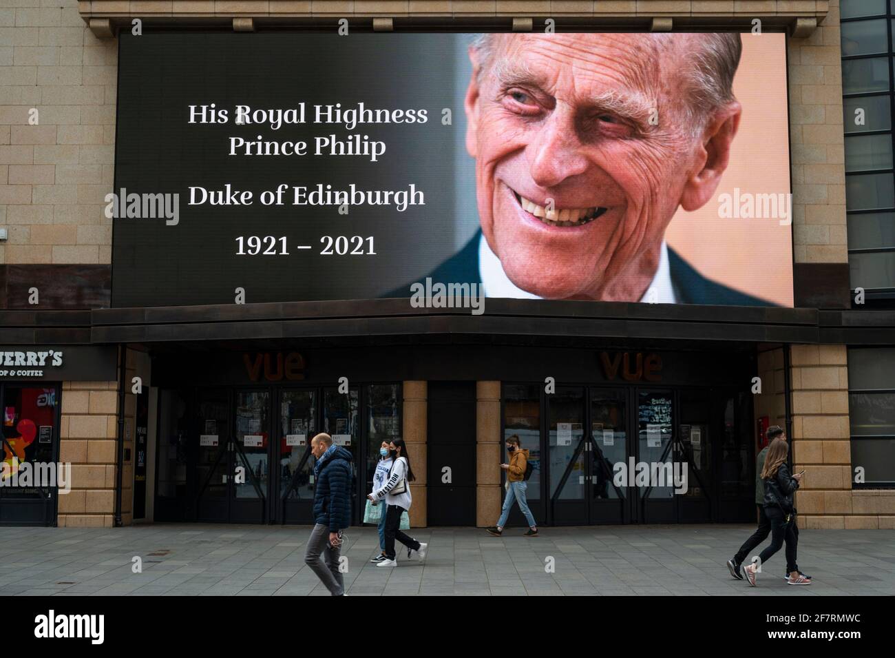London, UK.  9 April 2021. A tribute is displayed on a digital screen in Leicester Square after the death of Prince Philip, aged 99, was announced. Credit: Stephen Chung / Alamy Live News Stock Photo