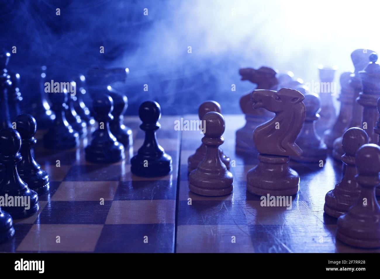 Photo chess hi-res stock photography and images - Page 28 - Alamy