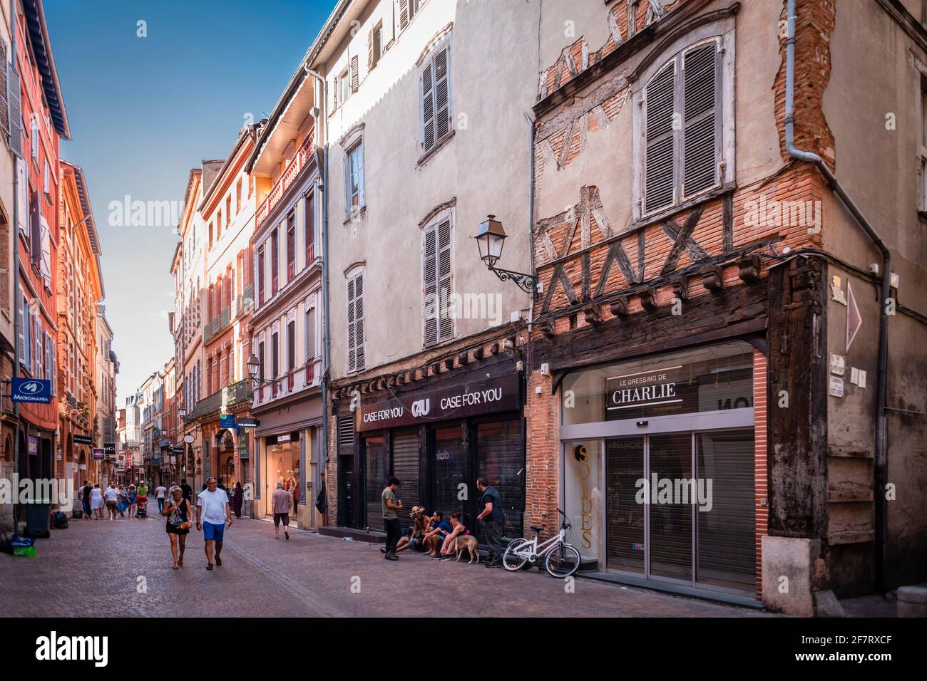 Pedestrian Street Toulouse High Resolution Stock Photography And Images Alamy