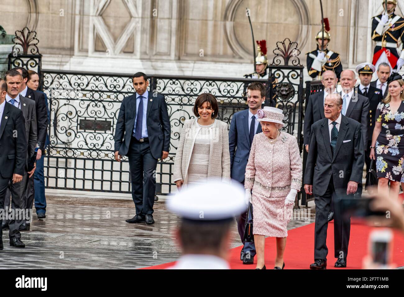 Paris, France. 7th June, 2014. Queen Elizabeth II accompanied by Prince Philip is the host of the City of Paris for the last day of her state visit. Stock Photo