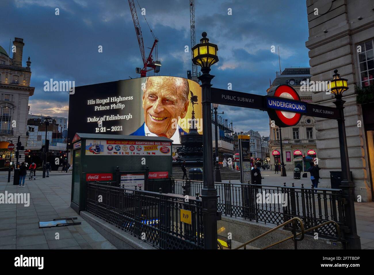 London, UK.  9 April 2021. A tribute is displayed on a digital screen in Piccadilly Circus after the death of Prince Philip, aged 99, was announced. Credit: Stephen Chung / Alamy Live News Stock Photo