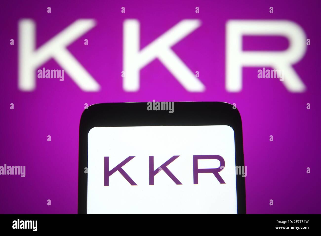 Kkr technology logo hi-res stock photography and images - Alamy
