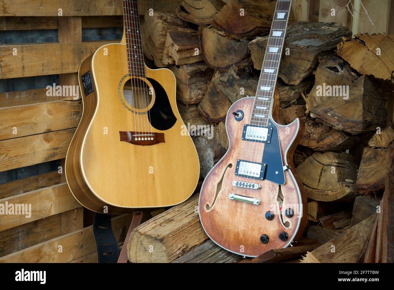 Australian made guitars hires stock photography and images Alamy