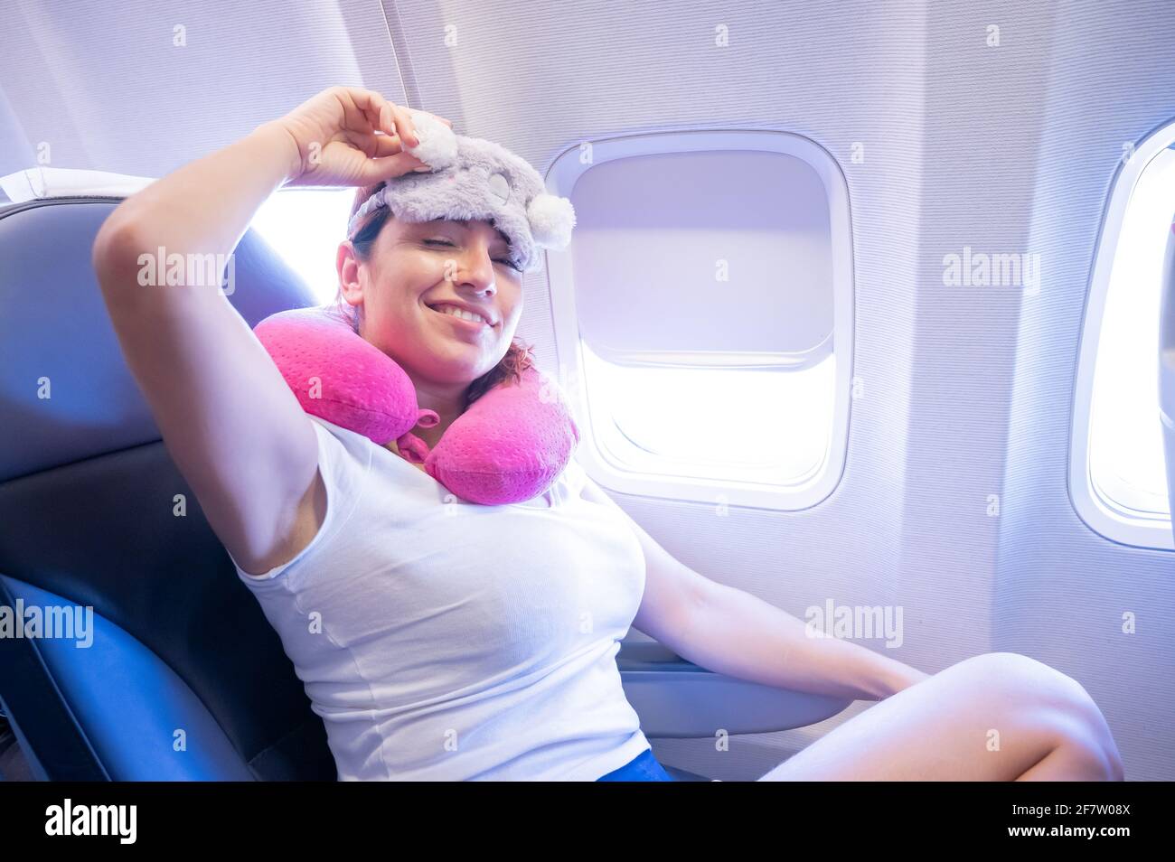 Eye mask plane hires stock photography and images Alamy