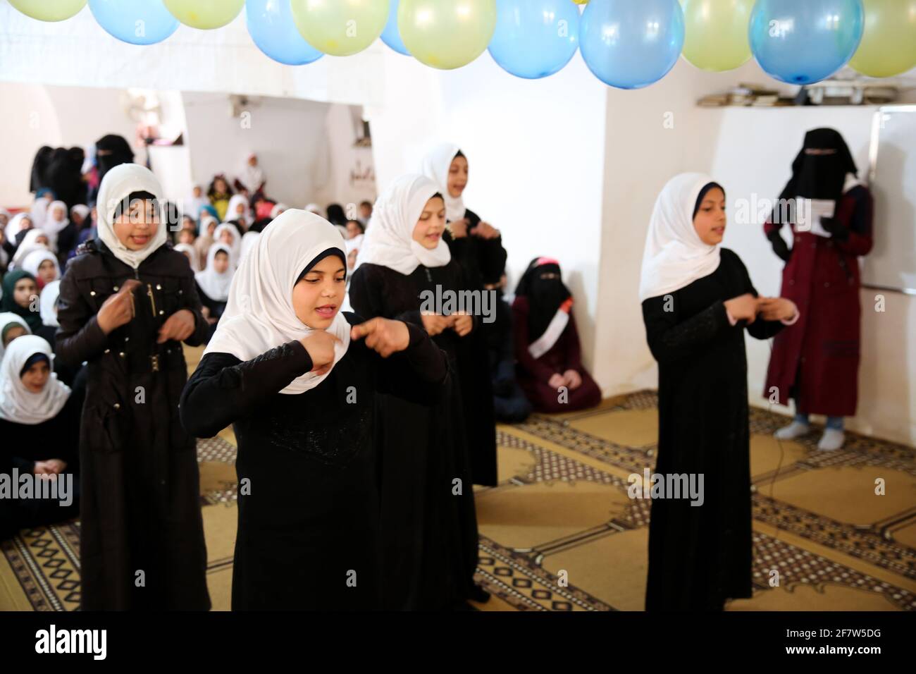 April 7, 2021: Aleppo, Syria. 7 April 2021. Female students receive ...