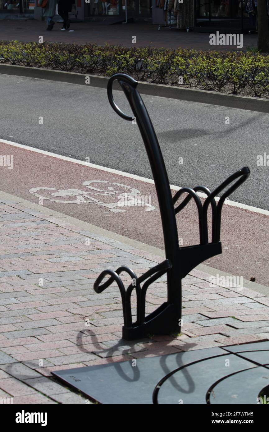 Vertical shot park lane hi-res stock photography and images - Alamy