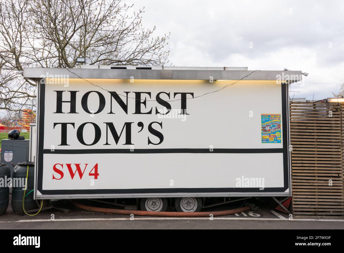 Honest Tom's 24-hour Snack Bar, Clapham Common, Clapham, London, SW4, U.K. Stock Photo