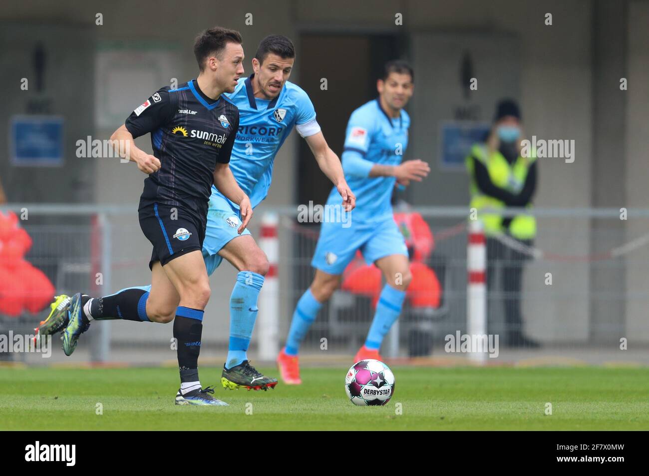 Vfl bochum sc paderborn hi-res stock photography and images - Page 5 - Alamy